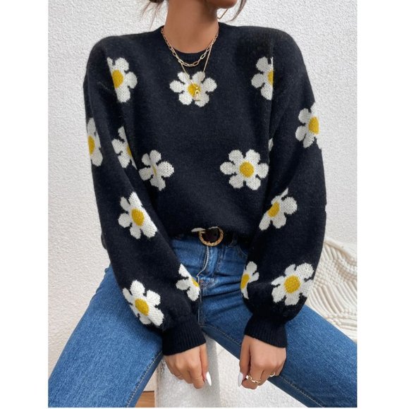 Black Daisy Flower Pattern Sweater - Picture 1 of 6